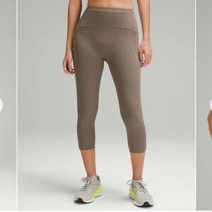 Lululemon Swift Speed High-Rise
Crop 21" Size 2 Brown Tan Olive